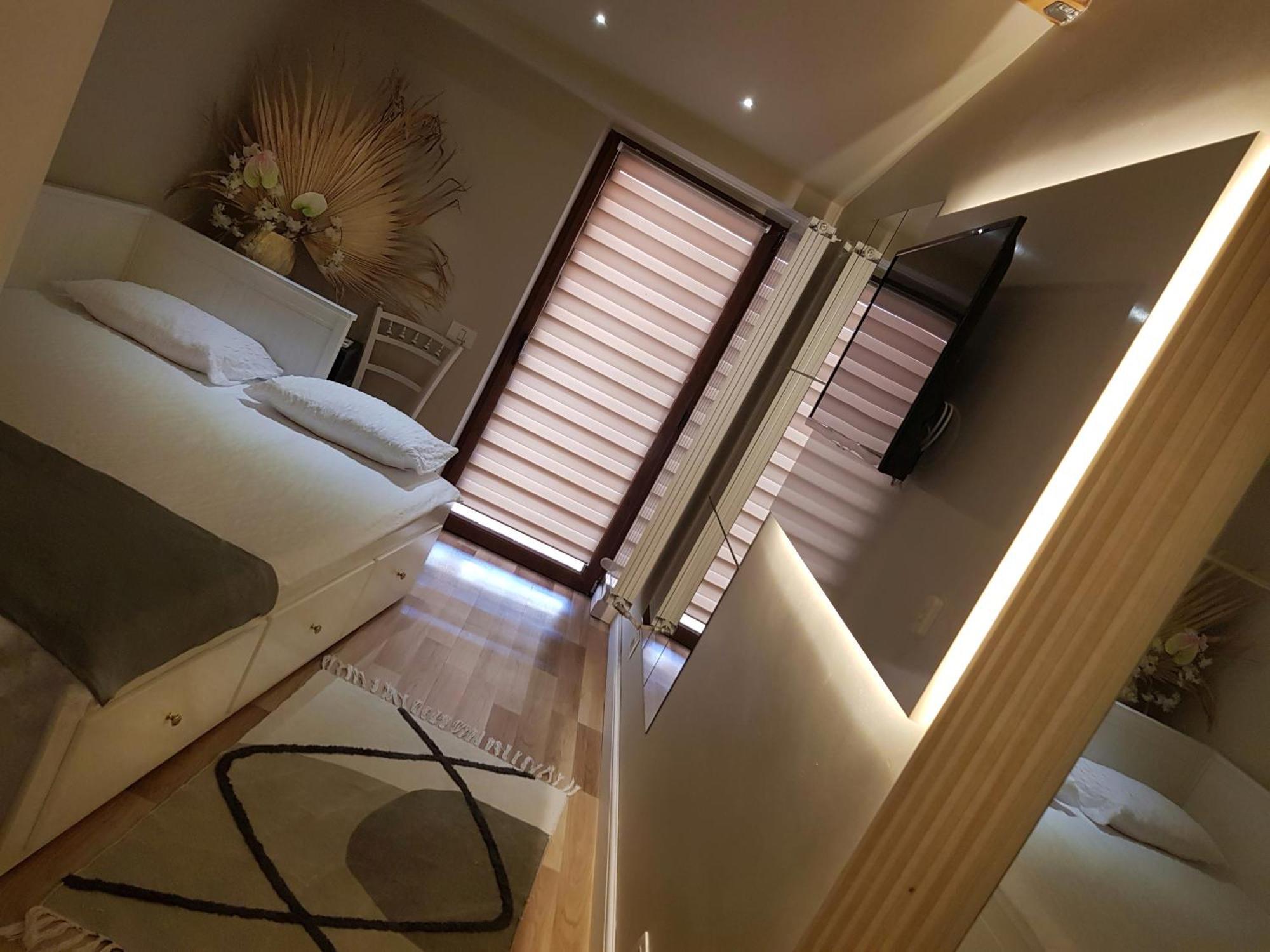 Elania Residence 塔古玖 外观 照片