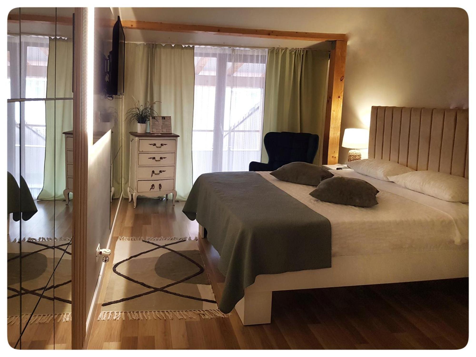 Elania Residence 塔古玖 外观 照片